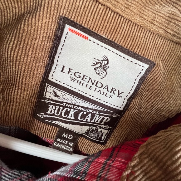 LEGENDARY WHITETAILS FLANNEL - Picture 2 of 5